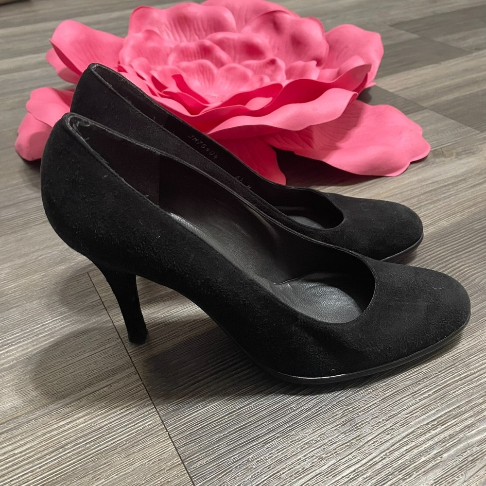 STUART WEITZMAN Womens Sz 6.5M Black Suede Pumps Career Job Capsule Quiet Luxury